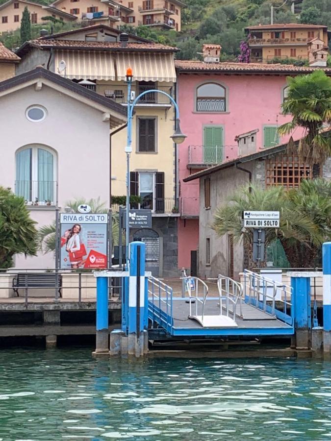Villa Mirella: Casa Vista Lago Con Piscina Riva di Solto Eksteriør billede